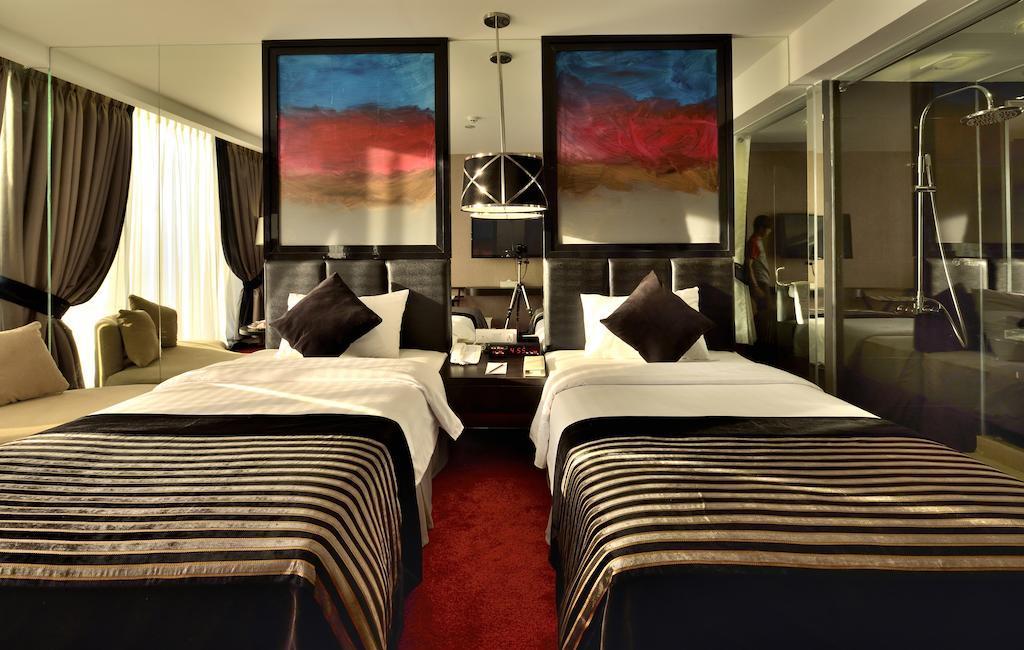Amaroossa Cosmo Jakarta Exterior photo