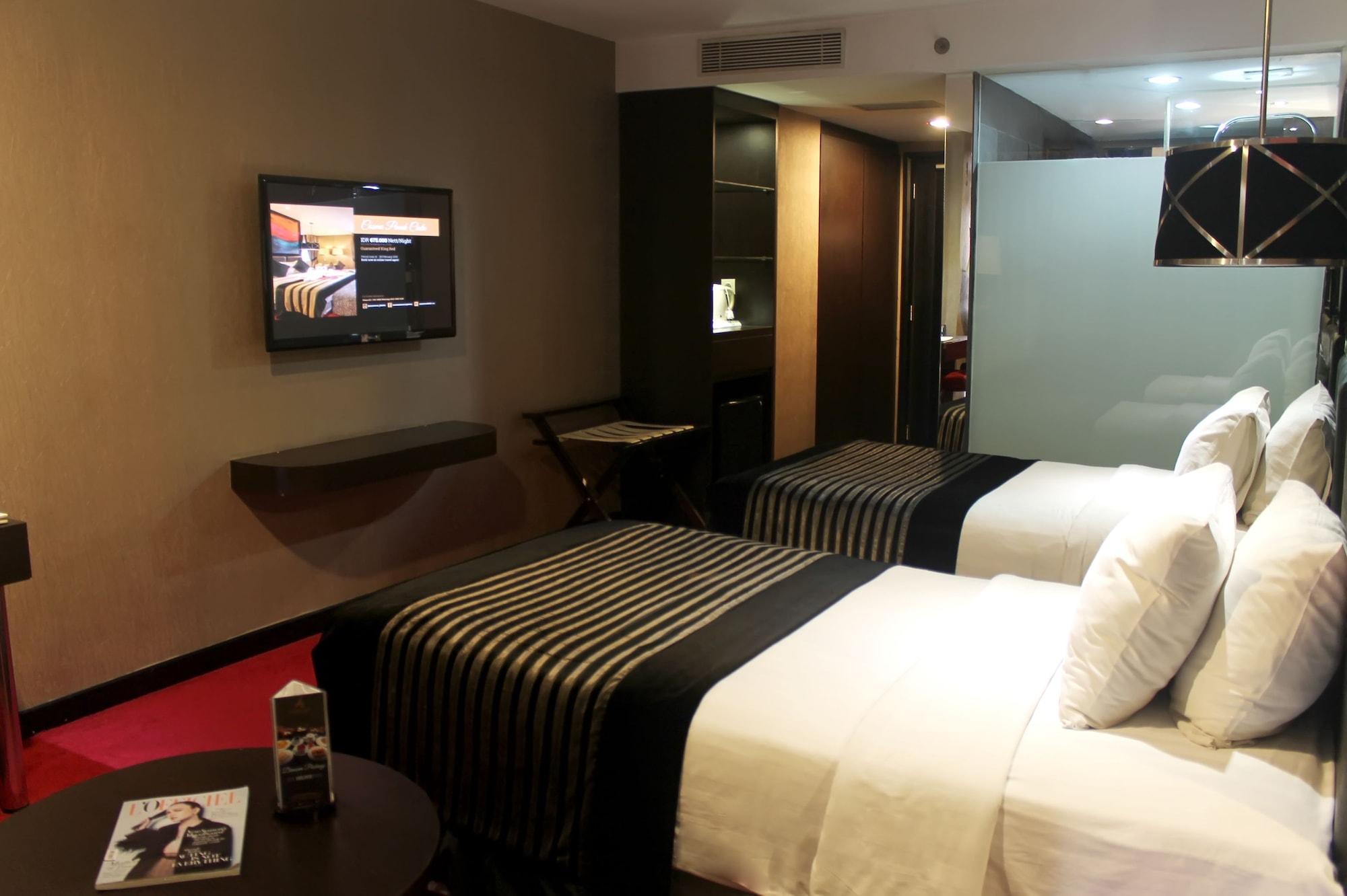 Amaroossa Cosmo Jakarta Exterior photo