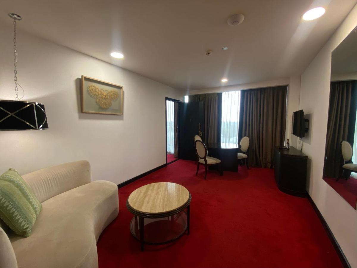 Amaroossa Cosmo Jakarta Exterior photo