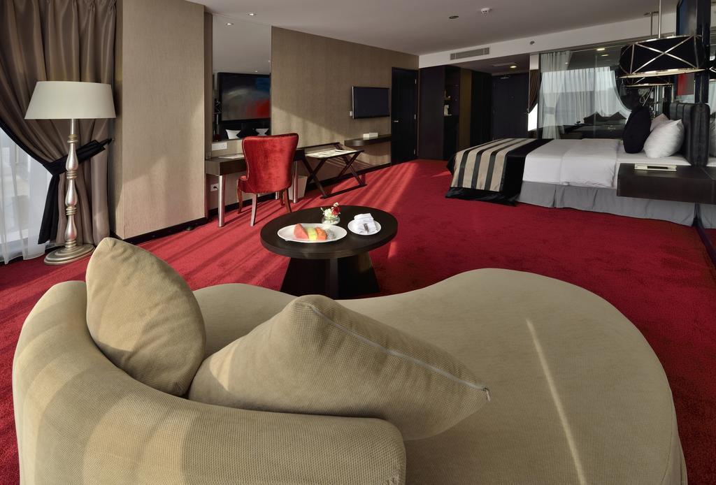 Amaroossa Cosmo Jakarta Exterior photo