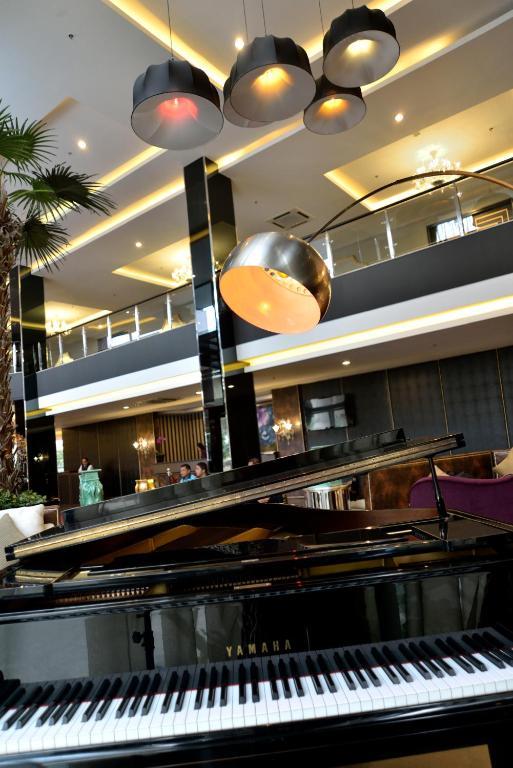 Amaroossa Cosmo Jakarta Exterior photo
