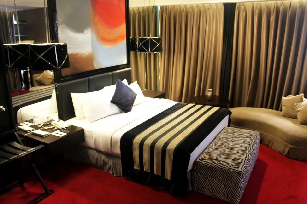 Amaroossa Cosmo Jakarta Exterior photo