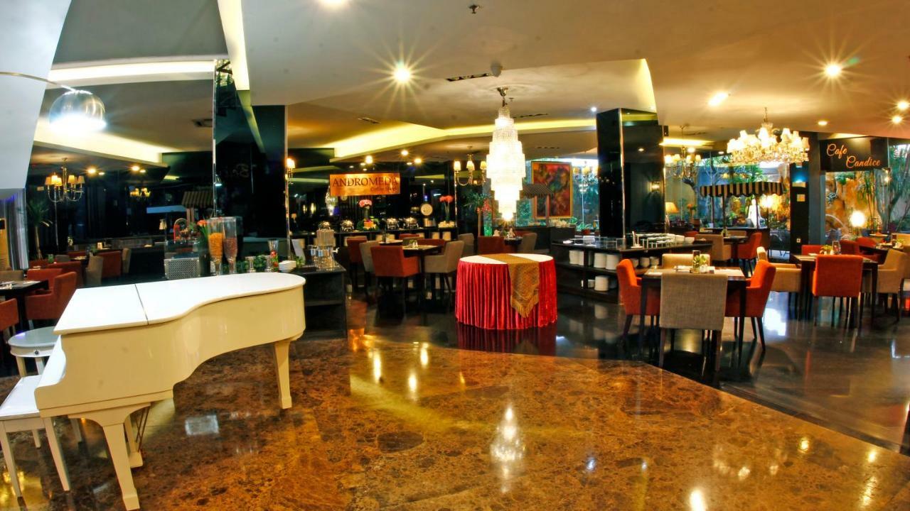 Amaroossa Cosmo Jakarta Exterior photo